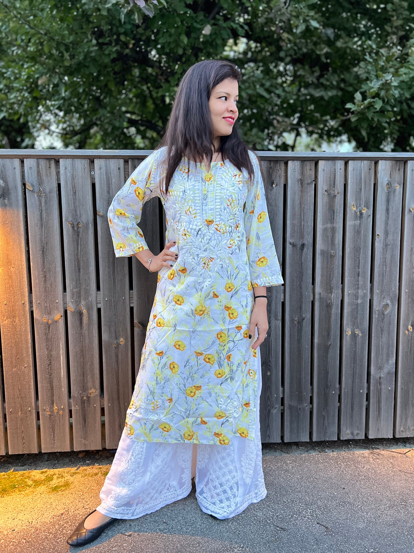 Orchid Oasis - Printed Muslin Chikankari Kurti