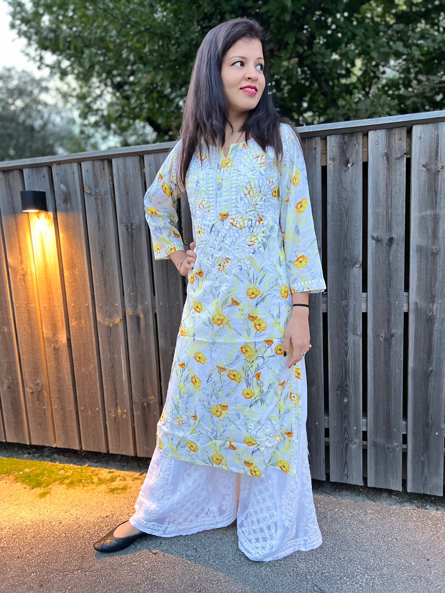 Orchid Oasis - Printed Muslin Chikankari Kurti